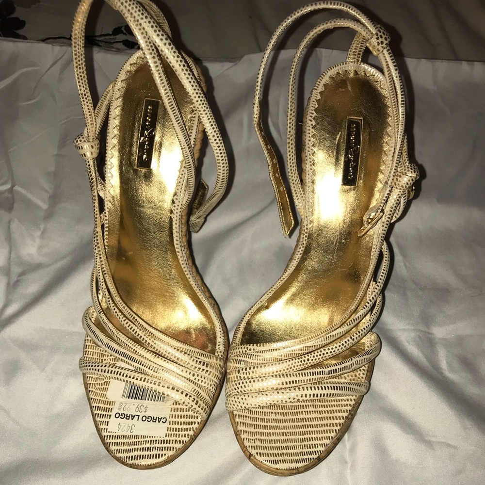 Gorgeous Report Sandals! Never worn!